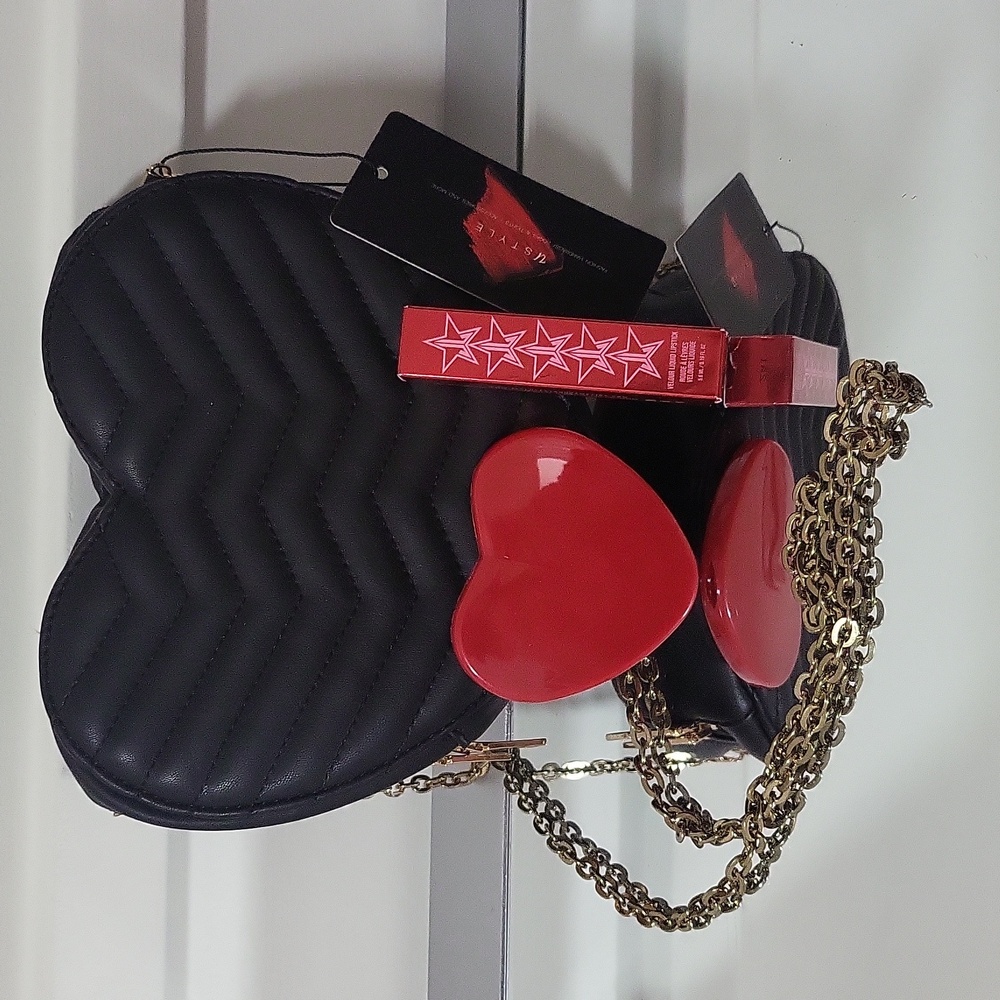 Black Heart Quilted Shoulder and Belt Bag With Red Mirror And Lip Stick